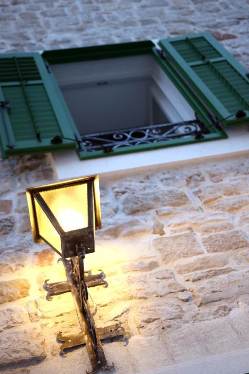Centar Vodice Apartmani المظهر الخارجي الصورة