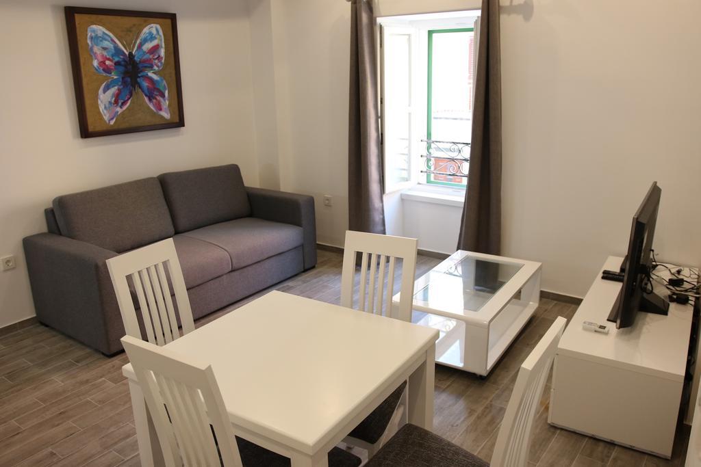 Centar Vodice Apartmani الغرفة الصورة