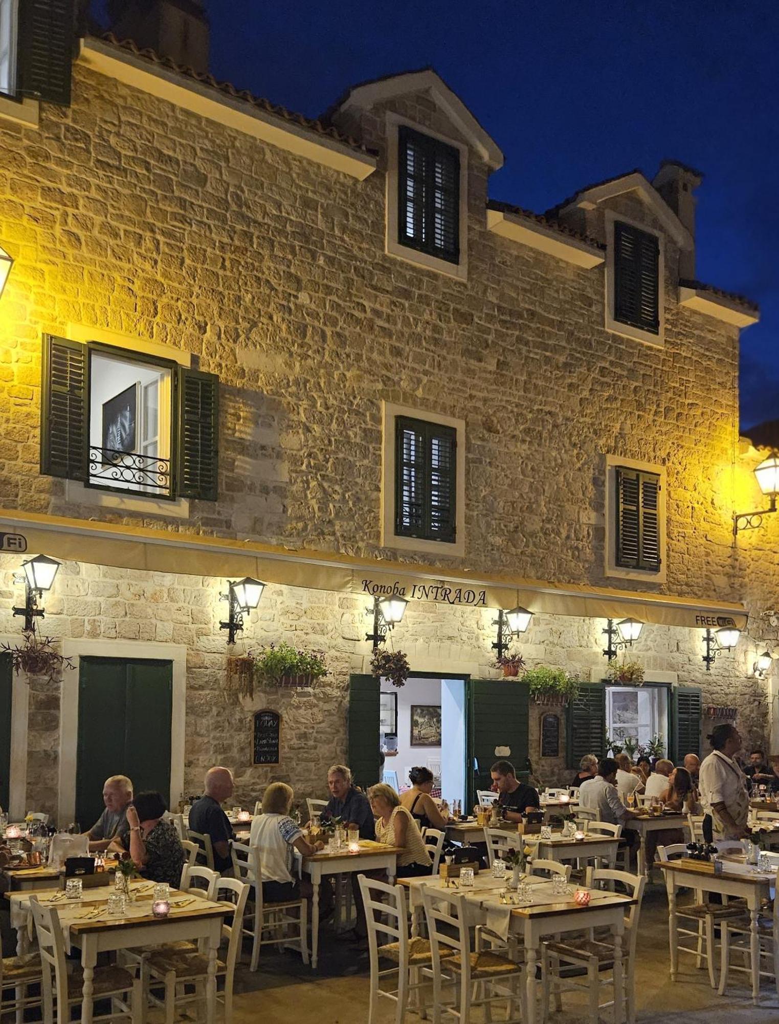 Centar Vodice Apartmani المظهر الخارجي الصورة