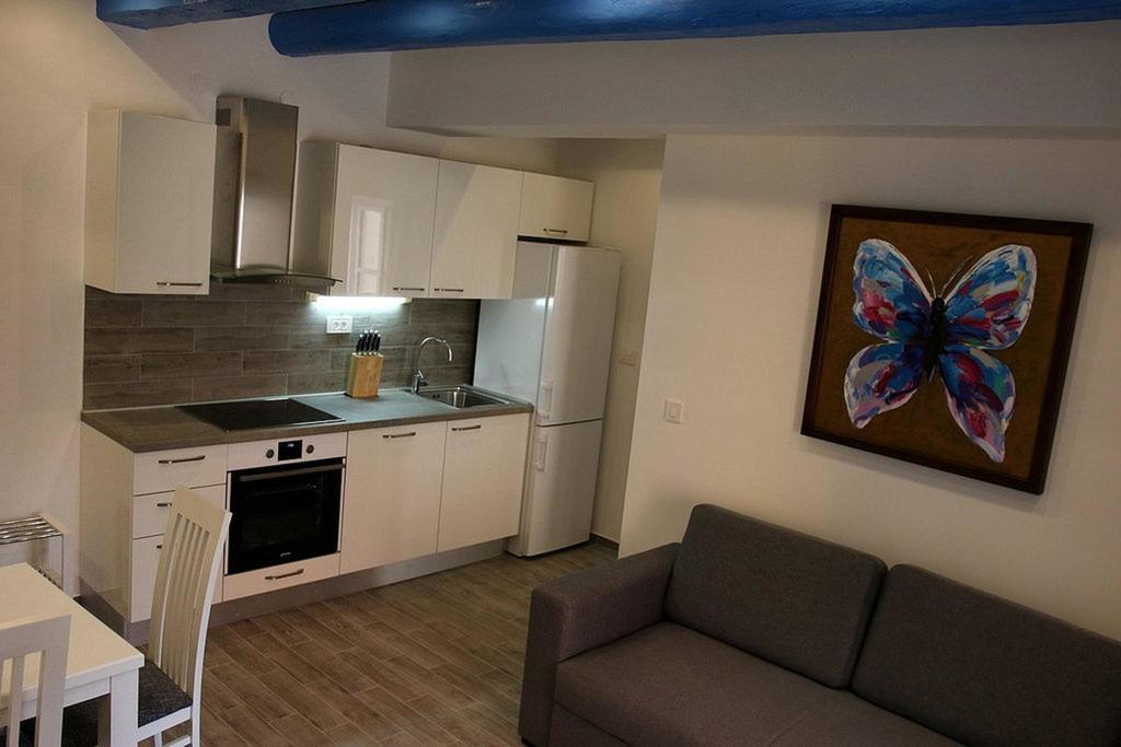 Centar Vodice Apartmani الغرفة الصورة