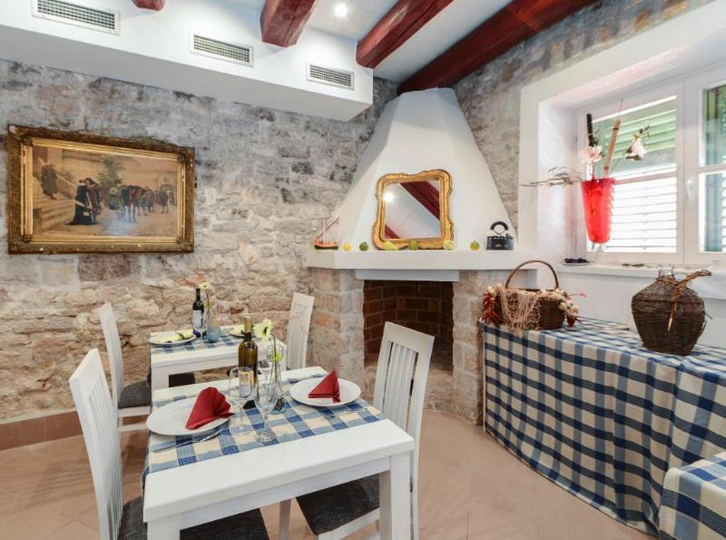 Centar Vodice Apartmani المظهر الخارجي الصورة