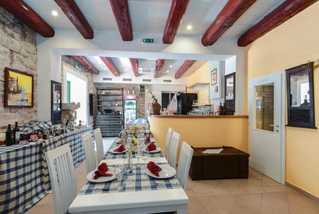 Centar Vodice Apartmani المظهر الخارجي الصورة